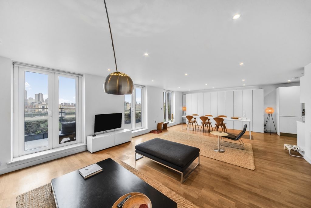 Property photo 1 of 22 Dsc_8572_High