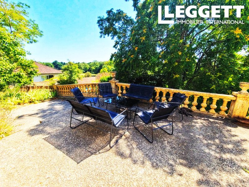 Property photo 3 of 10