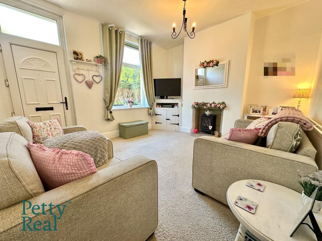 Property photo 1 of 14 Output-Onlinetools (5).Png