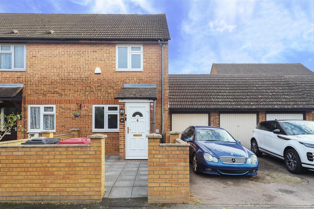 Property photo 1 of 14 External