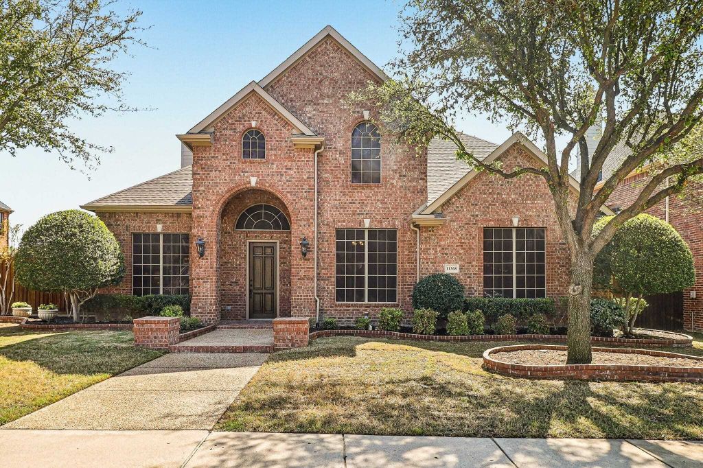 Property photo 1 of 31