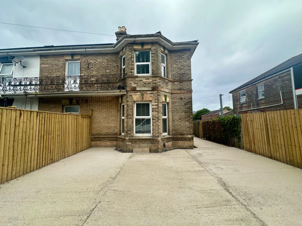 Property photo 1 of 4 Img_2088