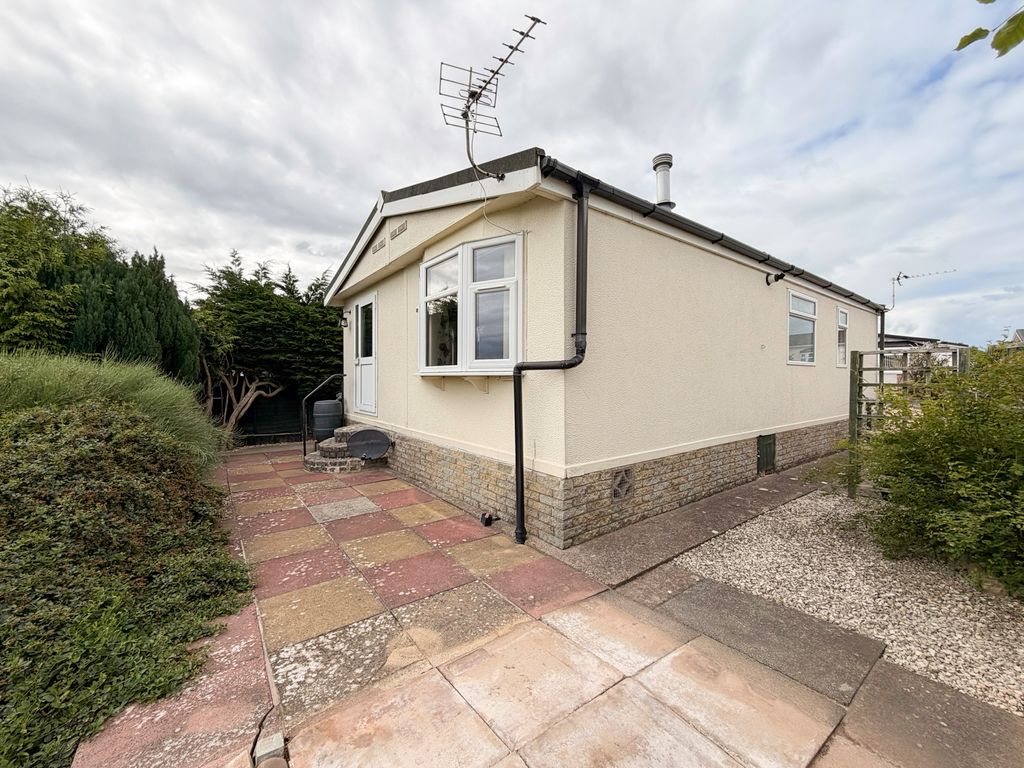 Property photo 1 of 14 Img_1934