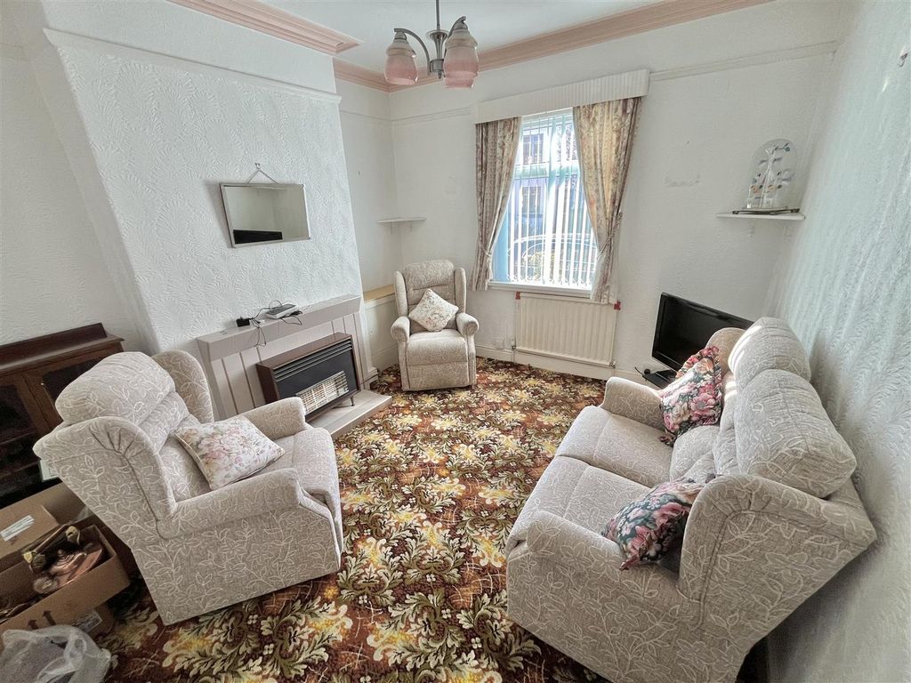 Property photo 2 of 30 Image 2