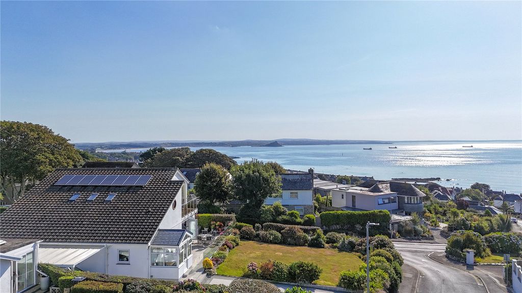 Property photo 2 of 35 Picture No. 25