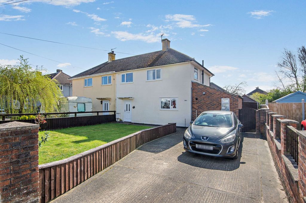 Property photo 1 of 25