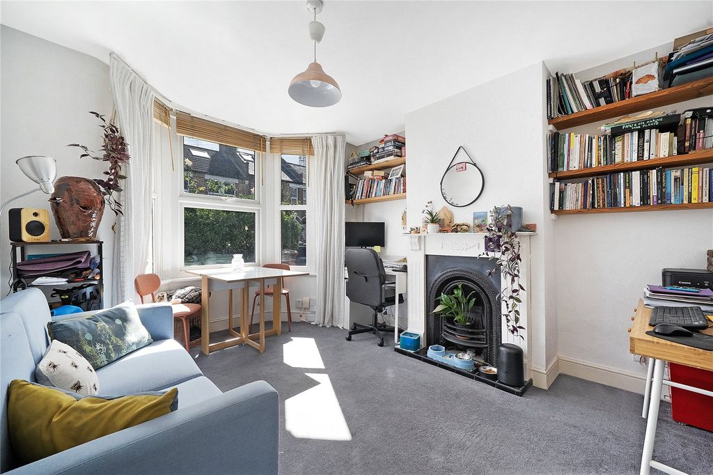 Property photo 2 of 11 Picture No. 02