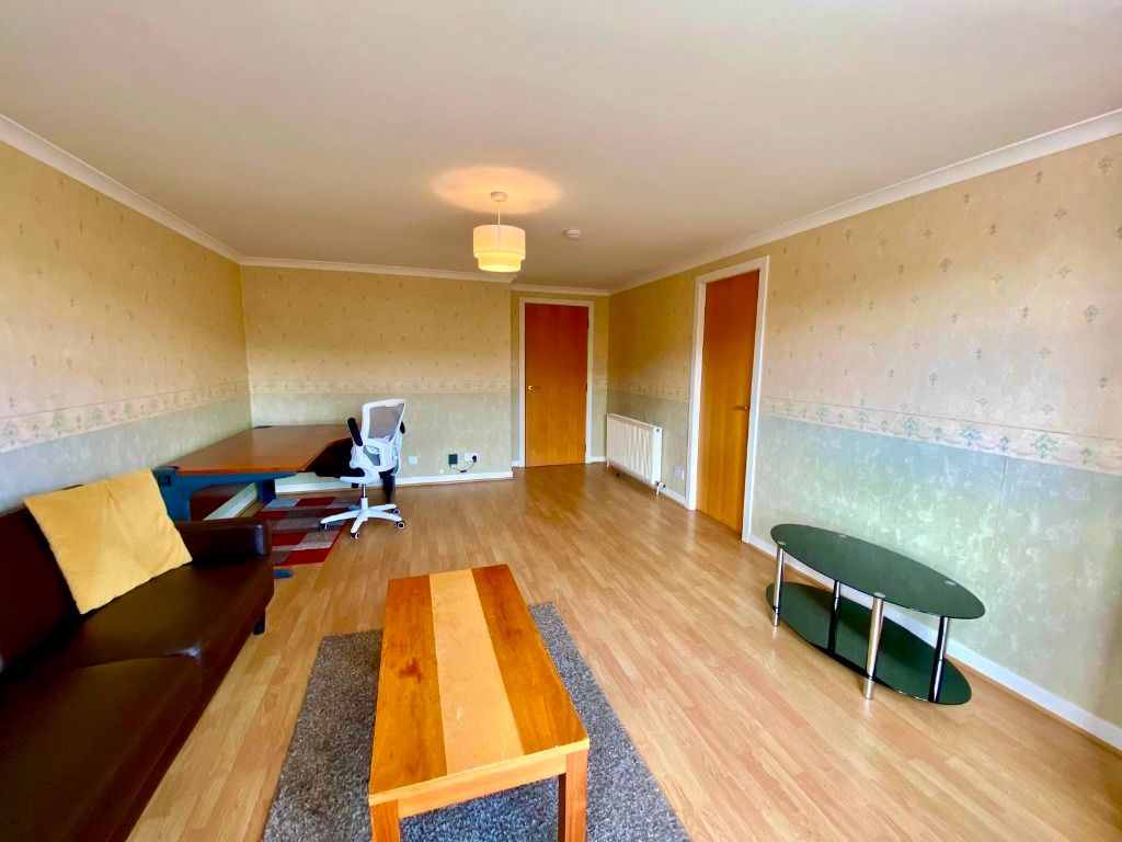 Property photo 3 of 11 Photo 3