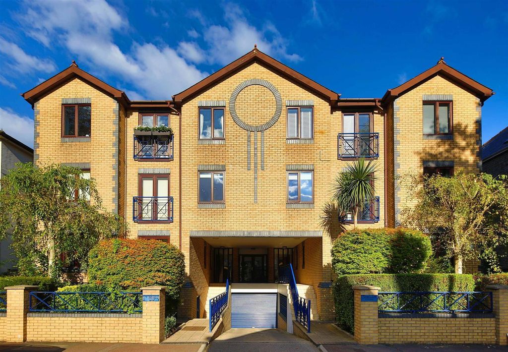 Property photo 1 of 16 Lroxqo5Gauqlqdbfxqc6Dg.Jpg