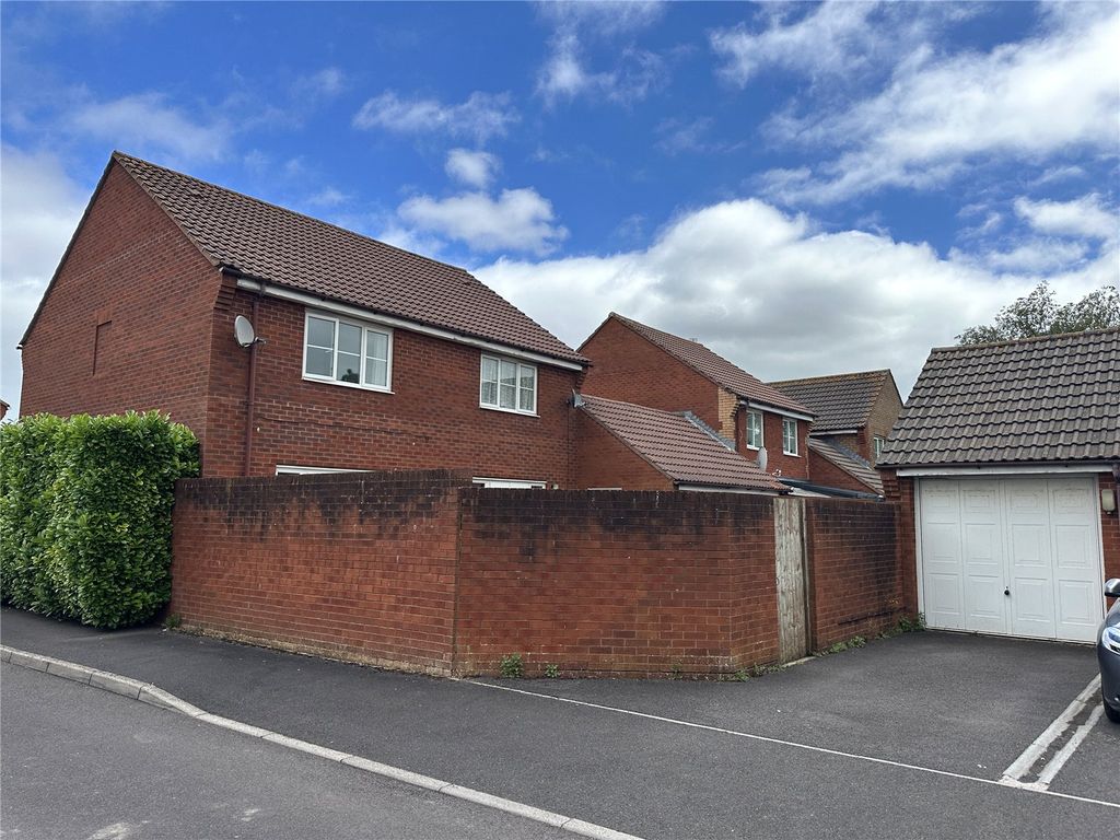 Property photo 1 of 12 Picture No. 04