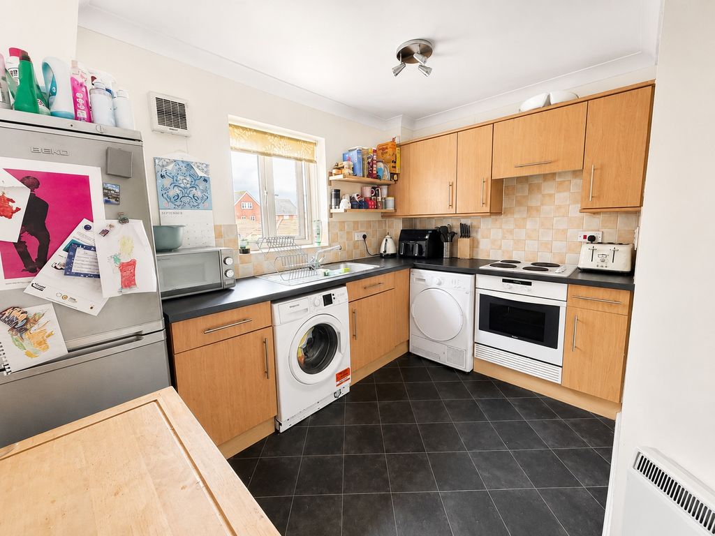 Property photo 3 of 9