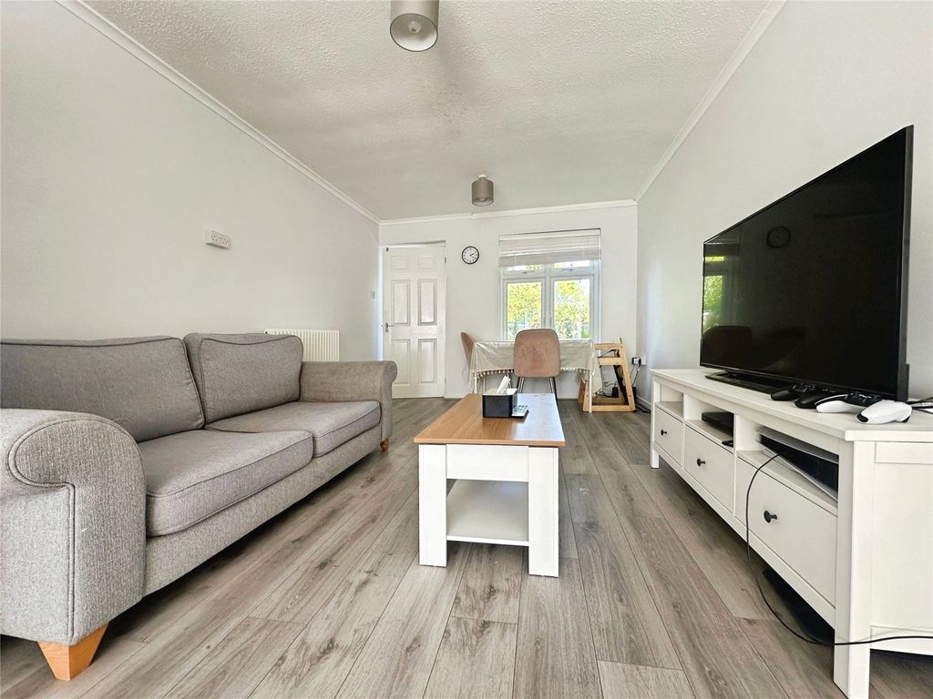 Property photo 3 of 16 Picture No. 55