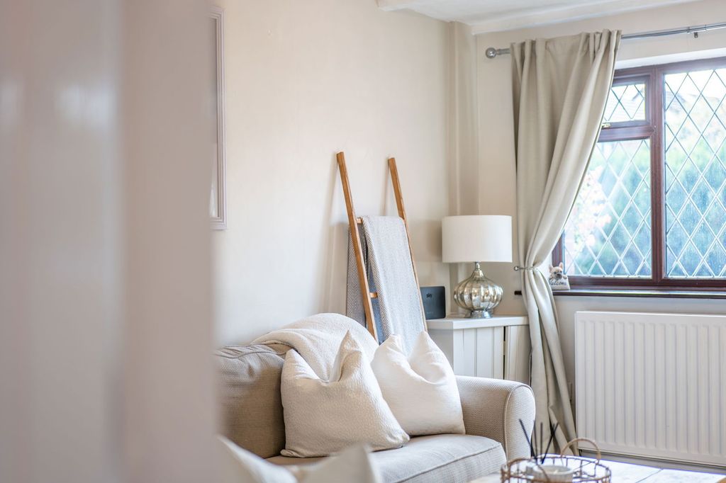 Property photo 3 of 29