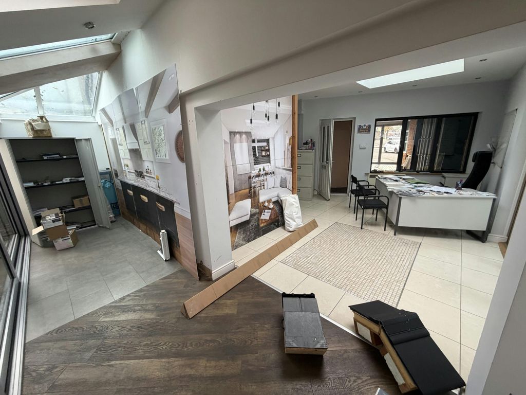 Property photo 3 of 9 Photo 06112025 10 01 57.Jpg