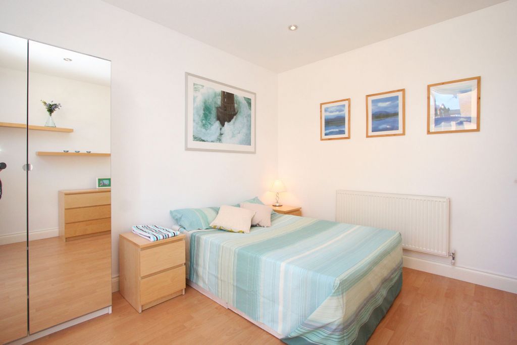 Property photo 2 of 12 Gallery