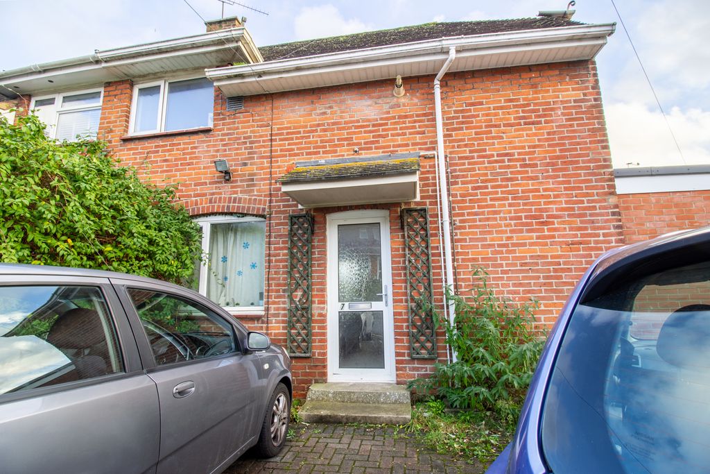 Property photo 1 of 13