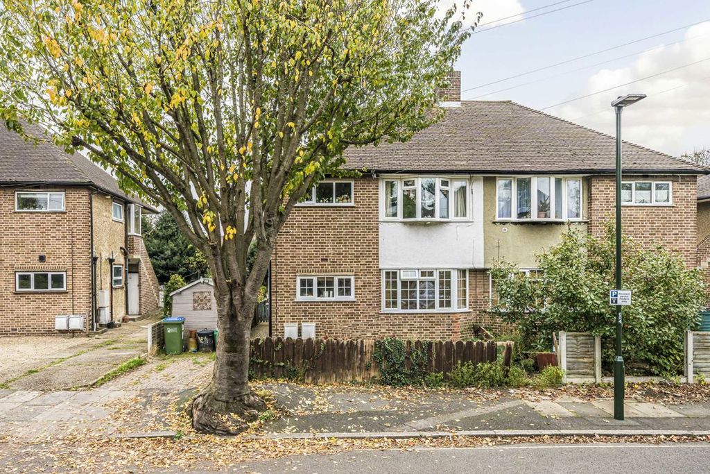 Property photo 1 of 4