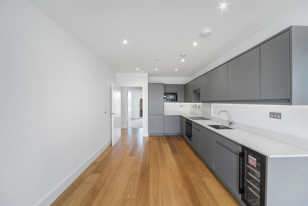 Property photo 3 of 24 Dsc_8716_High.Jpg