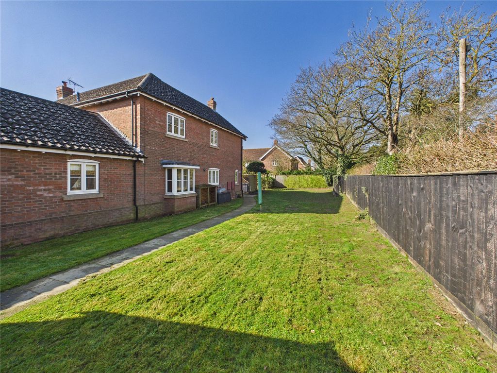 Property photo 3 of 19 Picture No. 03