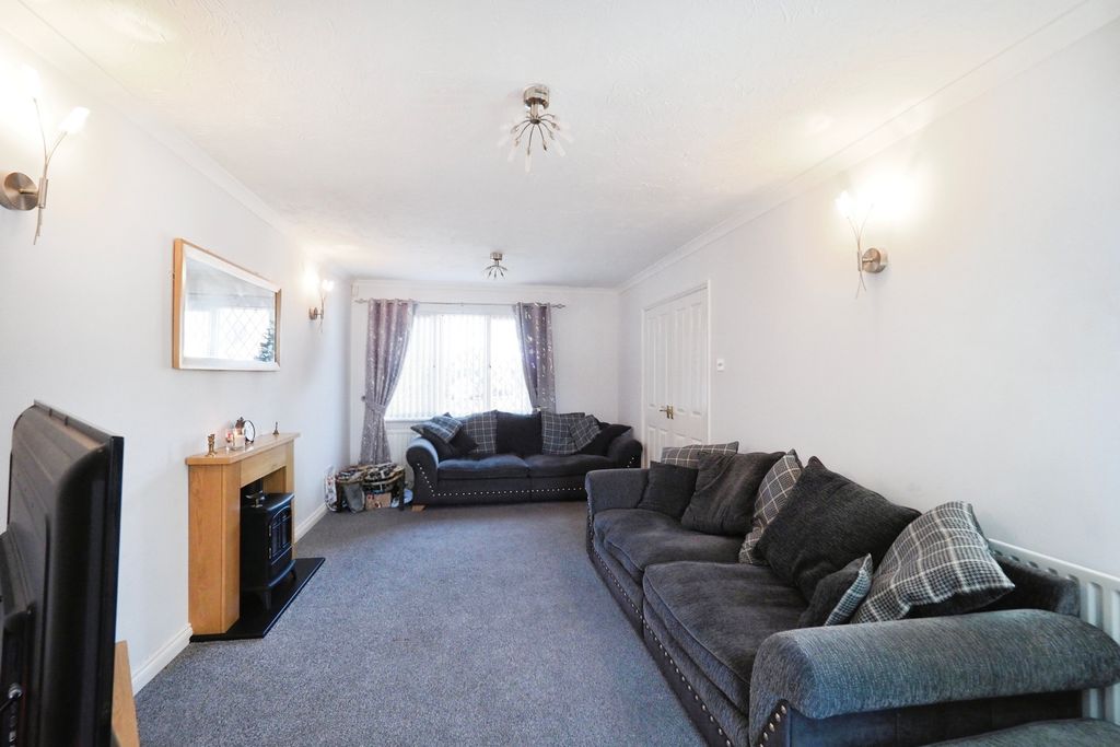 Property photo 2 of 20 Onp94595