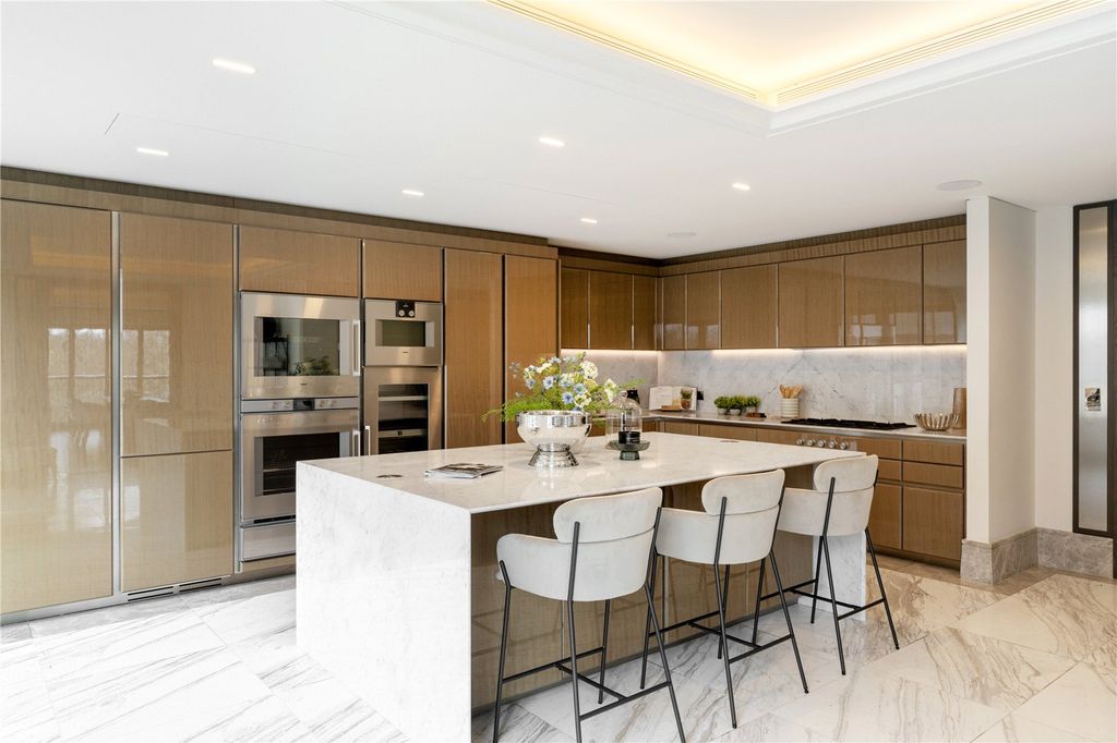 Additional image 9 of 3 bed flat for saleAshburton Place, London W1J