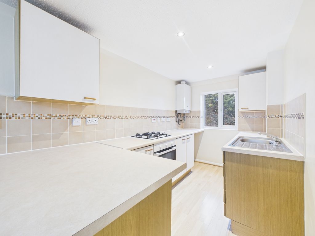 Property photo 2 of 5 Cam03062G0-Pr0222-Still005