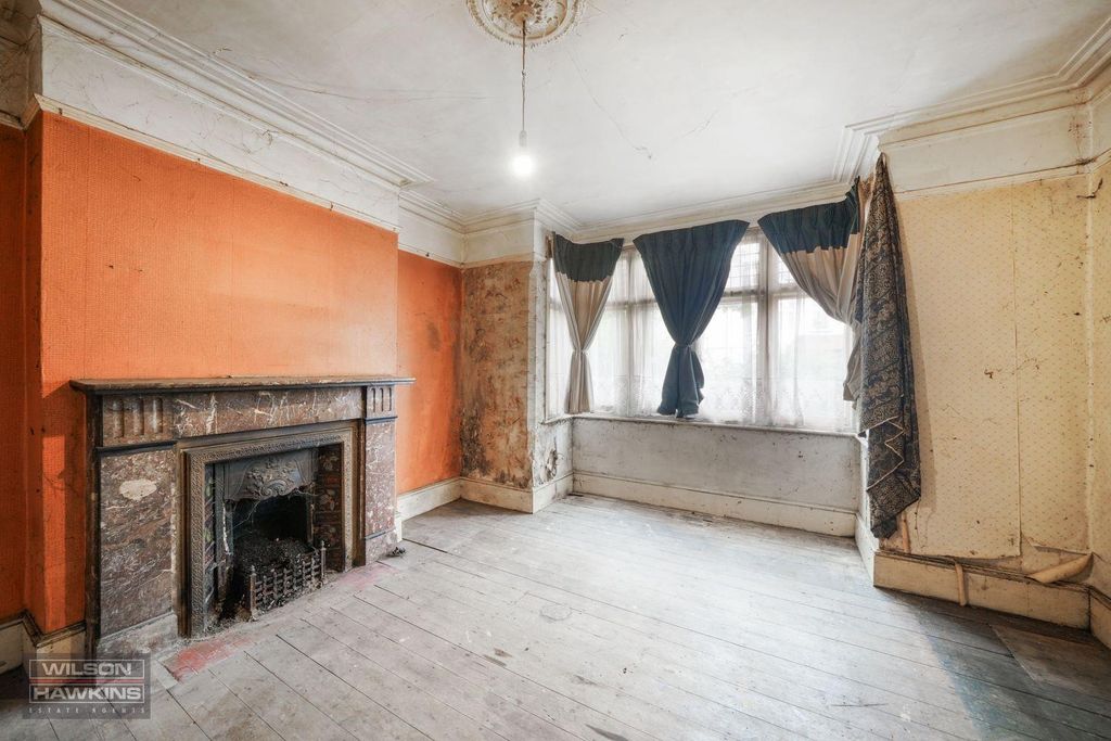 Property photo 2 of 13 71 Bolton Road - Tl1Xnsmrplllg6Gbz9Y9.Jpg