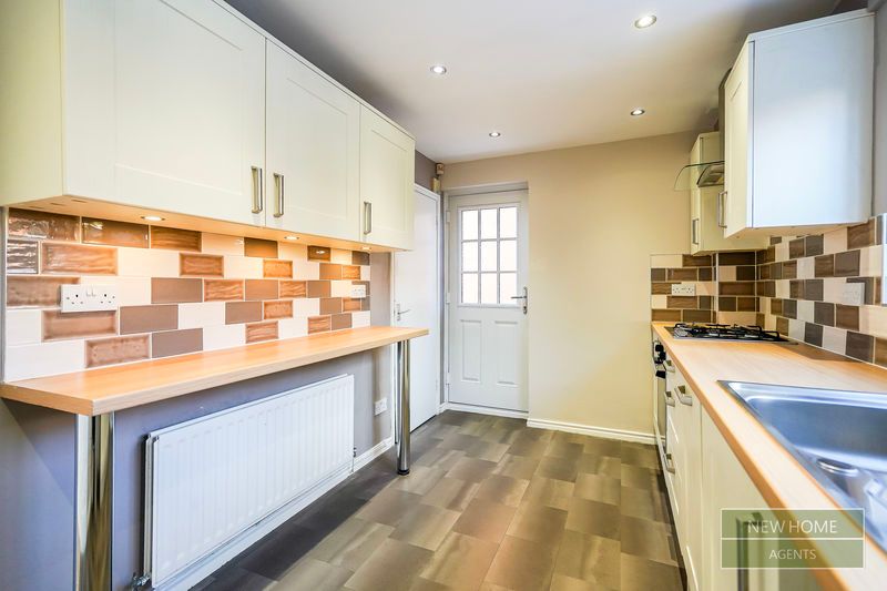 Property photo 3 of 16 Photo 10