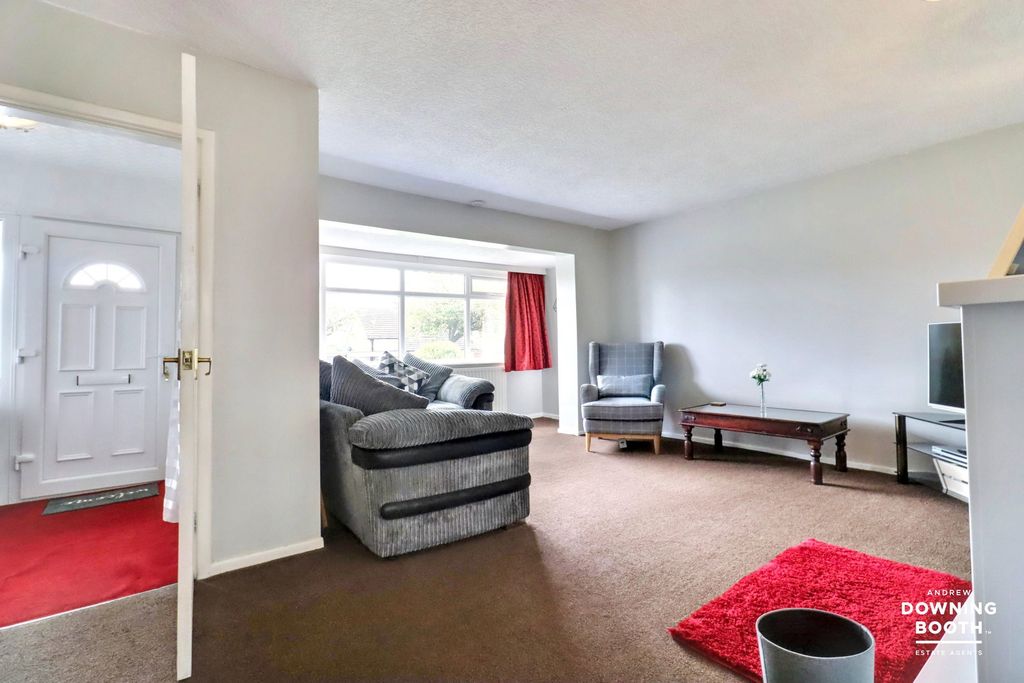 Property photo 3 of 30