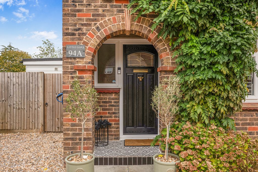 Property photo 1 of 29