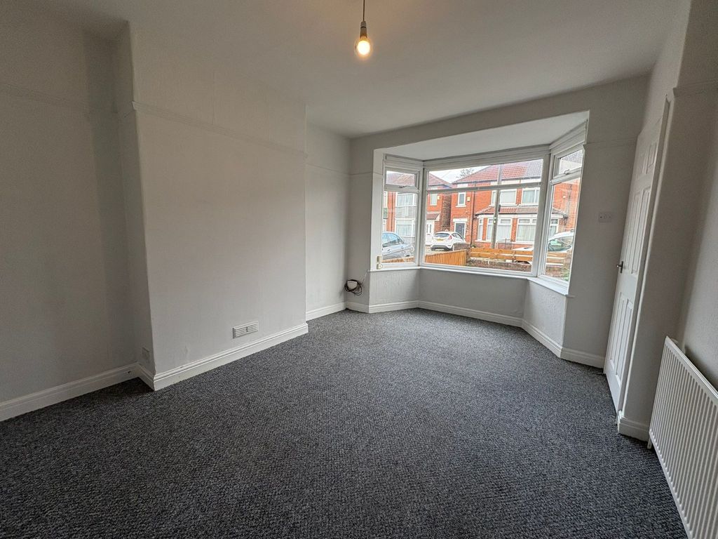 Property photo 2 of 8 Picture No. 03