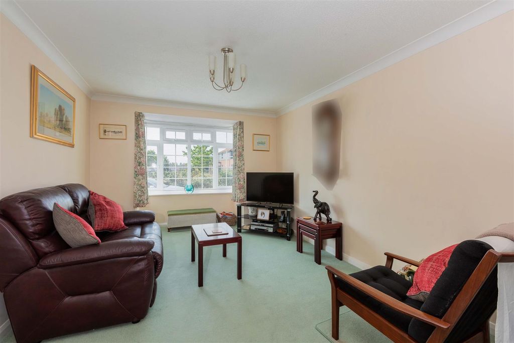 Property photo 3 of 15