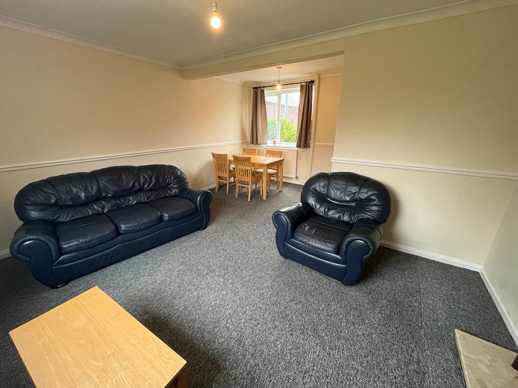 Property photo 3 of 13 Gallery