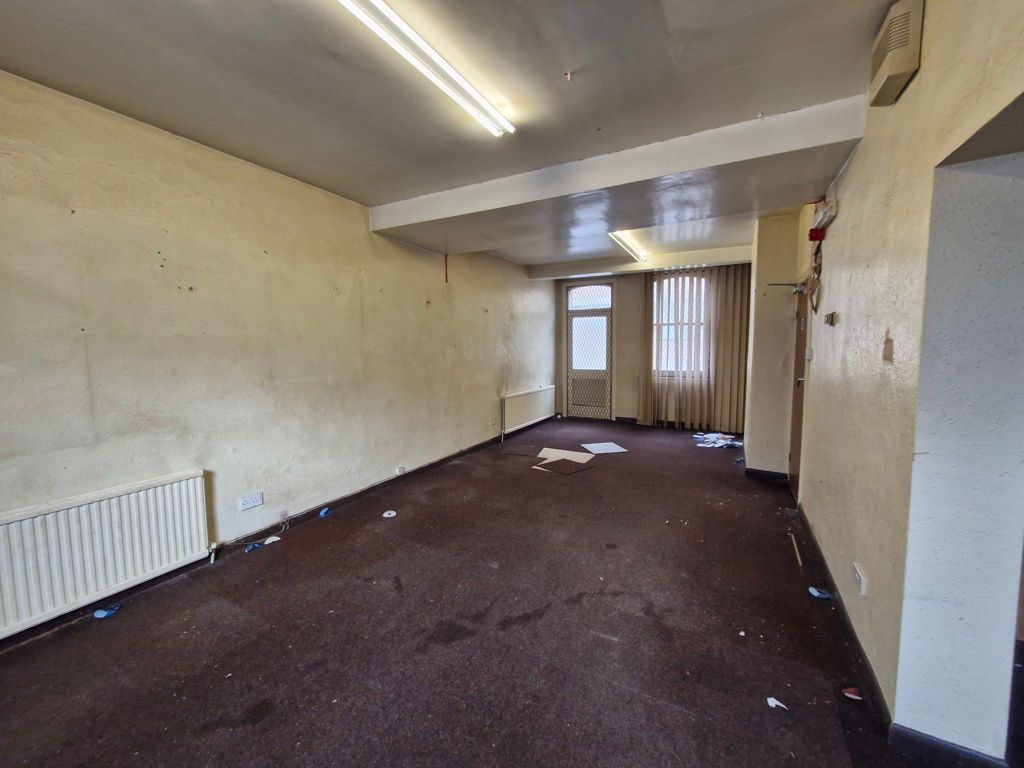 Property photo 2 of 4 Photo 1