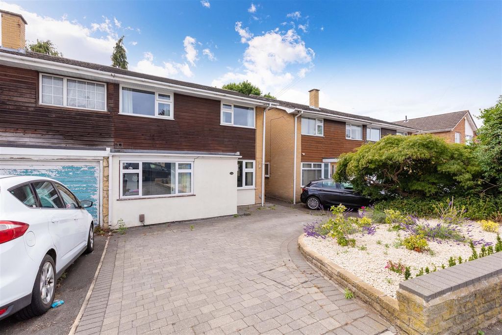 Property photo 1 of 17 13B Station Road-5.Jpg