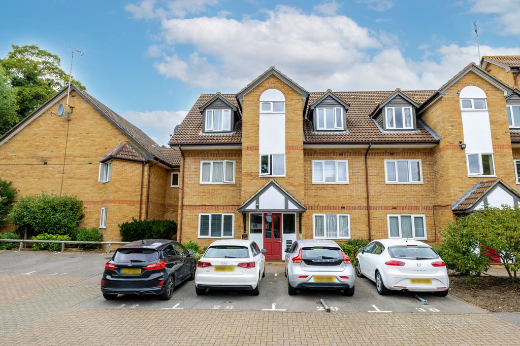 Property photo 1 of 18 External 1