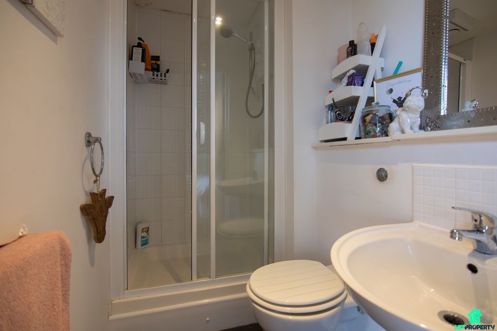 Additional image 13 of 2 bed flat for saleBrabloch Park, Paisley PA3