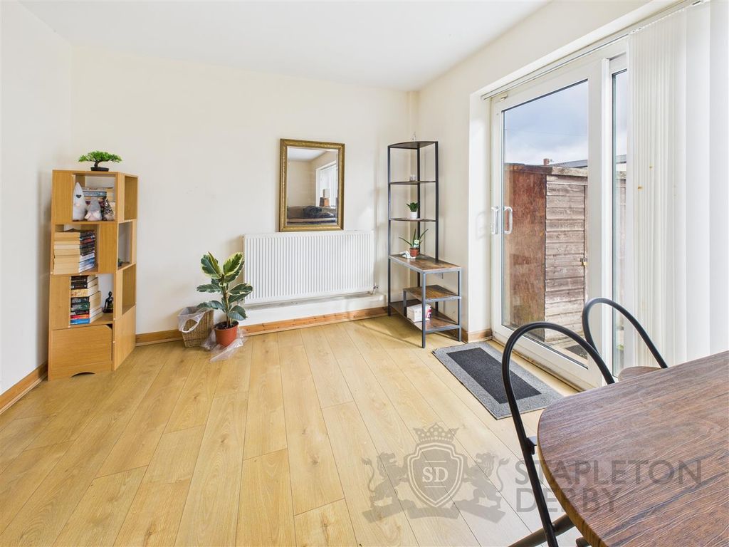 Property photo 3 of 10 Cam04709G0-Pr0242-Still003.Jpg