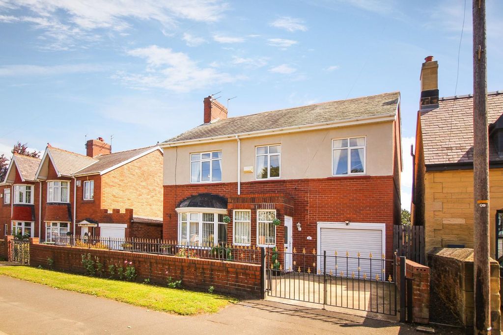 Property photo 1 of 21 1