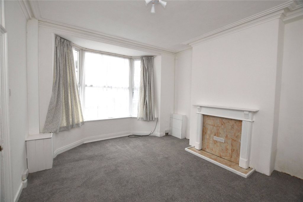 Property photo 2 of 10 Picture No. 02