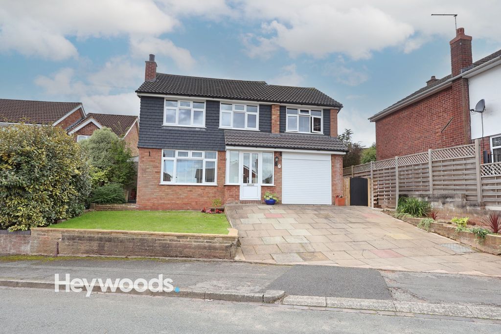 Property photo 1 of 53