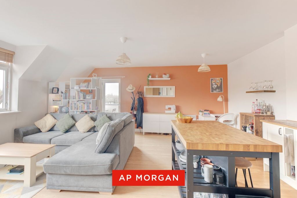 Property photo 2 of 13 Picture No. 04