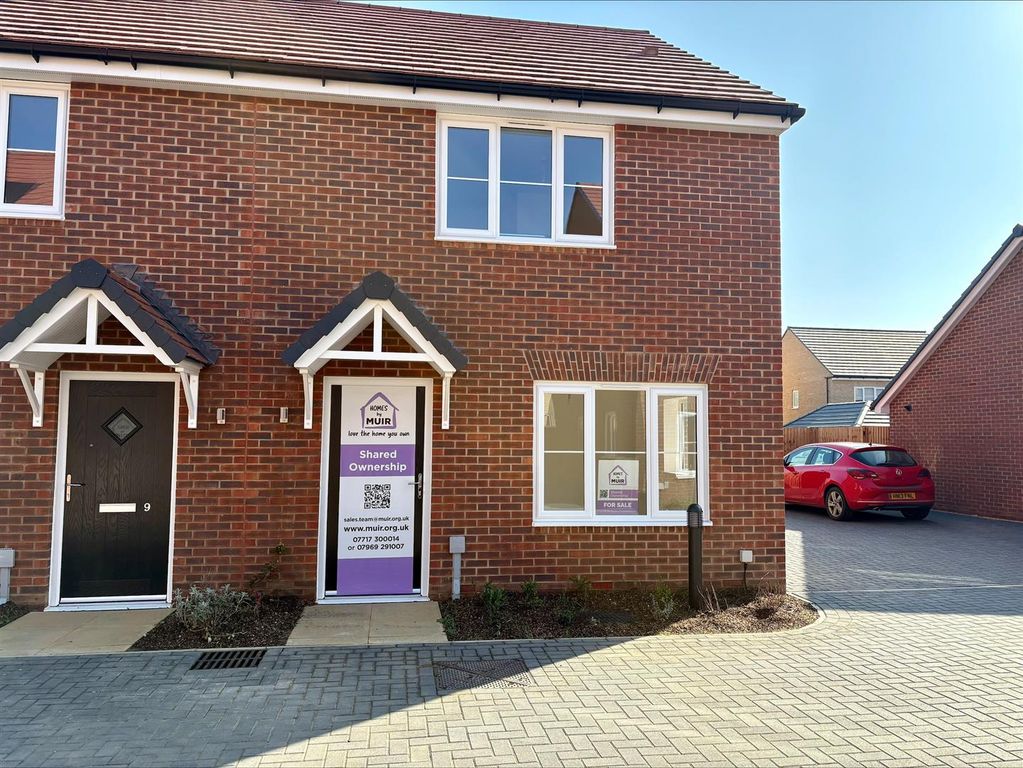 Property photo 2 of 12