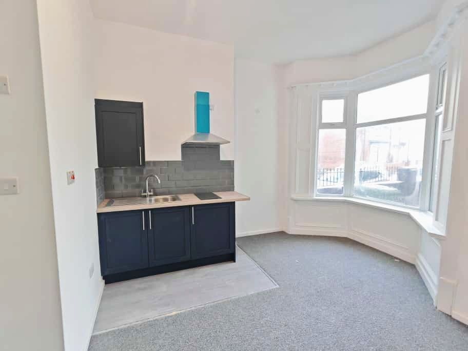 Property photo 3 of 9