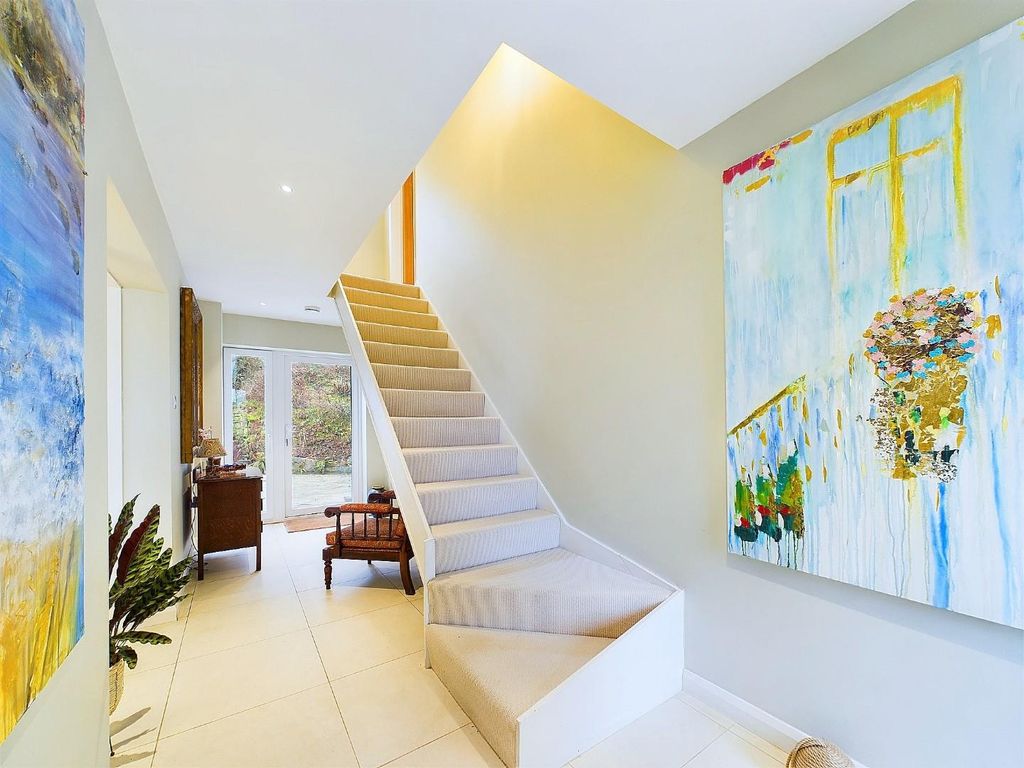 Property photo 2 of 53 Entrance Hallway