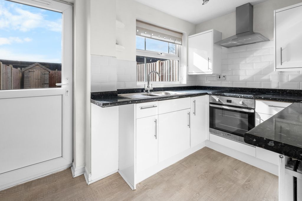 Property photo 3 of 15 Dscf0038