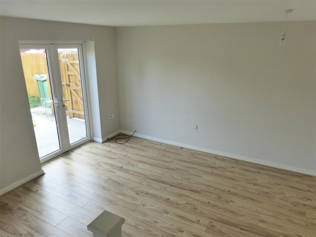 Property photo 2 of 8 Living Room