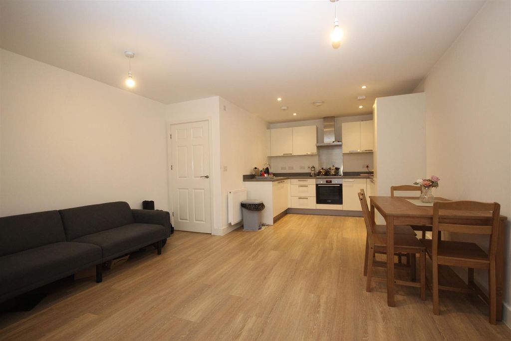 Property photo 3 of 19 Img_5092.Jpg
