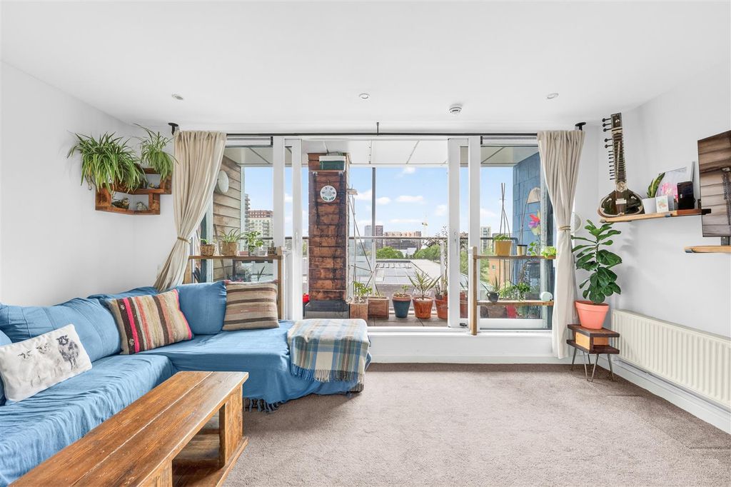 Property photo 1 of 15 03.Jpg