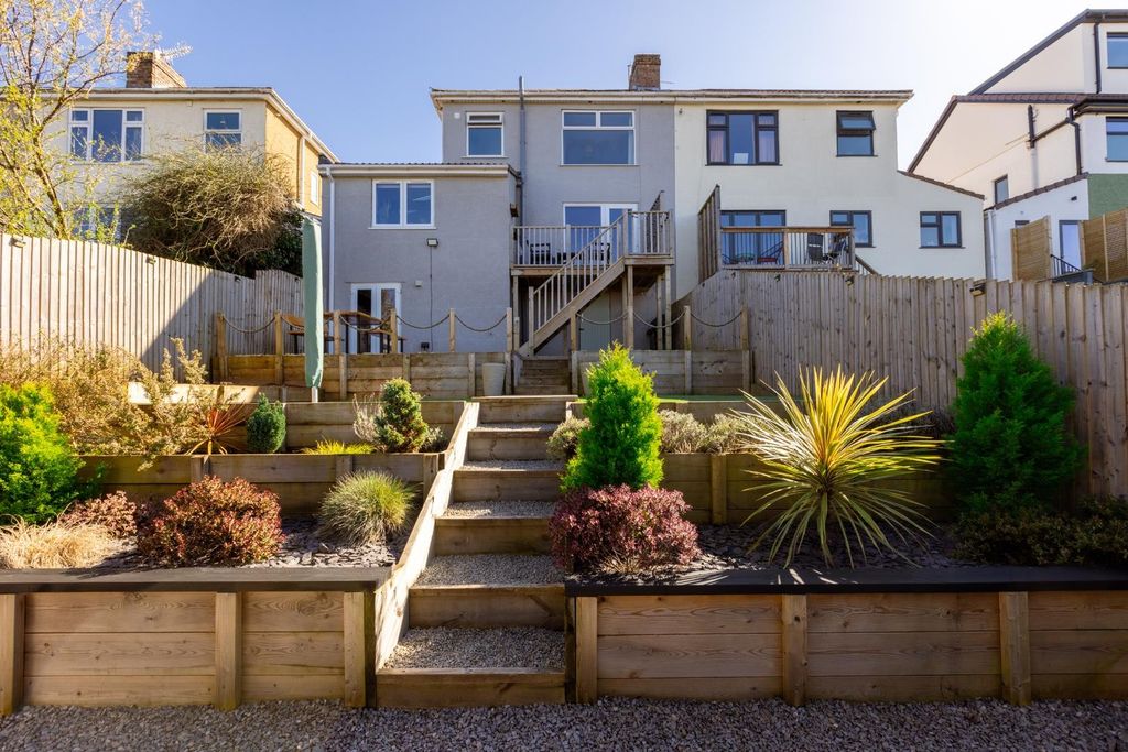 Property photo 1 of 33 30 Wingfield_New-31.Jpg